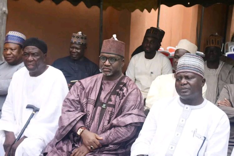 GSU Management Pays Condolence Visit to University Librarian