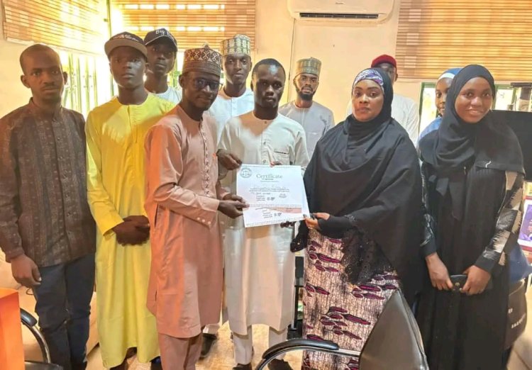 KADSSU-KASU and Justice Cafe Team Appreciate Registrar's Support