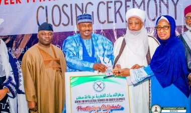 NSUK Vice-Chancellor Receives Prestigious Sultanate Award