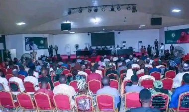 Adamawa State Governor, Ahmadu Umaru Fintiri Awarded 100 postgraduate Students Scholarships to study in Turkey