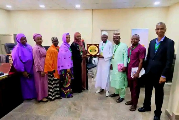 FULafia D L & A Staff Commend Vice-Chancellor Leadership