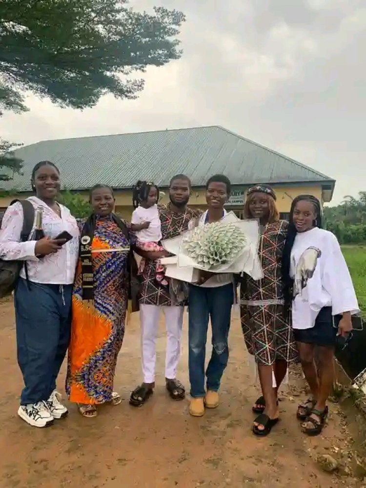 AKSU Students Press Congratulates 2025 Graduates