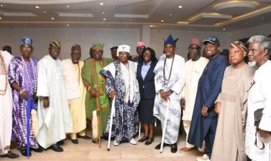 Alake of Egbaland Hosts FUNAAB Governing Council to Celebrate Academic Milestones