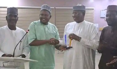Khalifa Isyaku Rabiu University Library Clinches Best Innovative Library Award in Kano