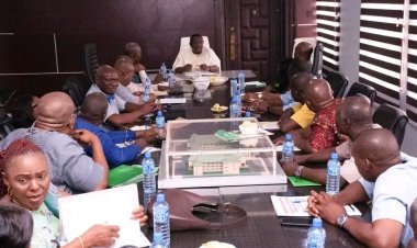 UNIZIK Vice-Chancellor Holds Strategic Meeting with Faculty Deans