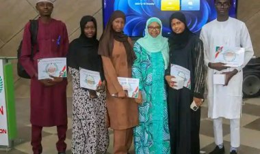 Azman University Honors Outstanding Student Achievement at 2025 Award of Merit Ceremony