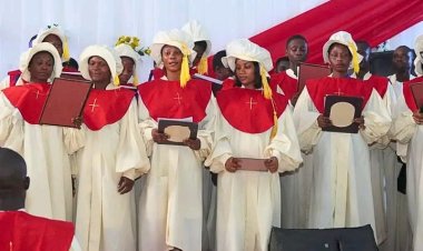 Ritman University Spreads Joy and Reflection at 2025 Christmas Carol Service