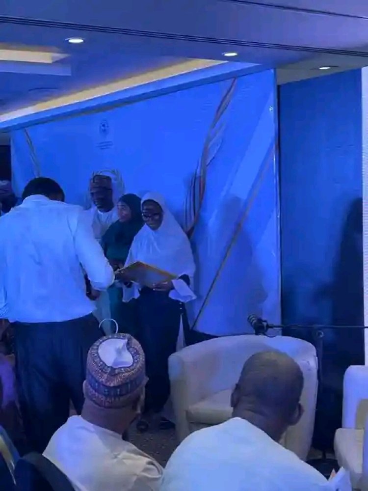 Maryam Umar Clinches Sports Journalist Award at 2025 Campus Journalism Awards