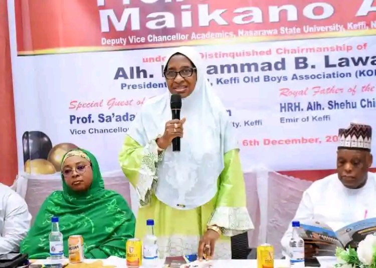 NSUK VC Celebrates Prof. Ari as KOBA ’83 Honors Him With Prestigious Cheetah Award