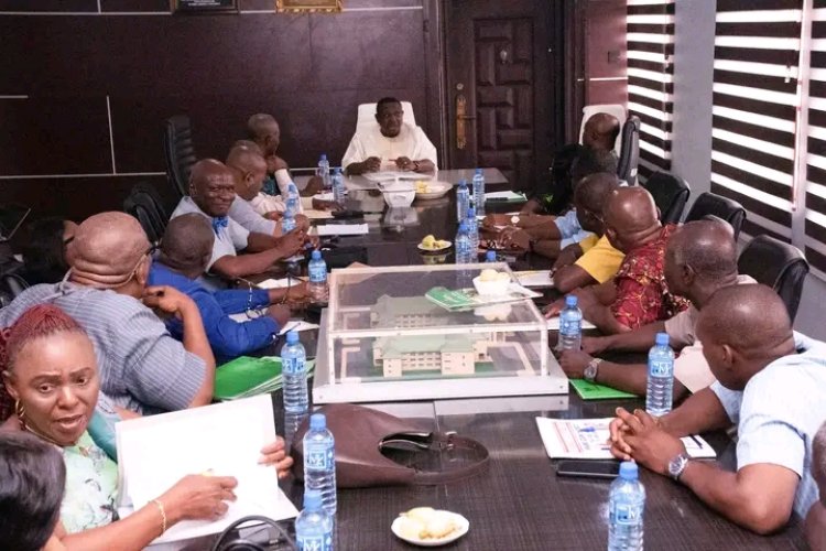 UNIZIK Vice-Chancellor Holds Strategic Meeting with Faculty Deans