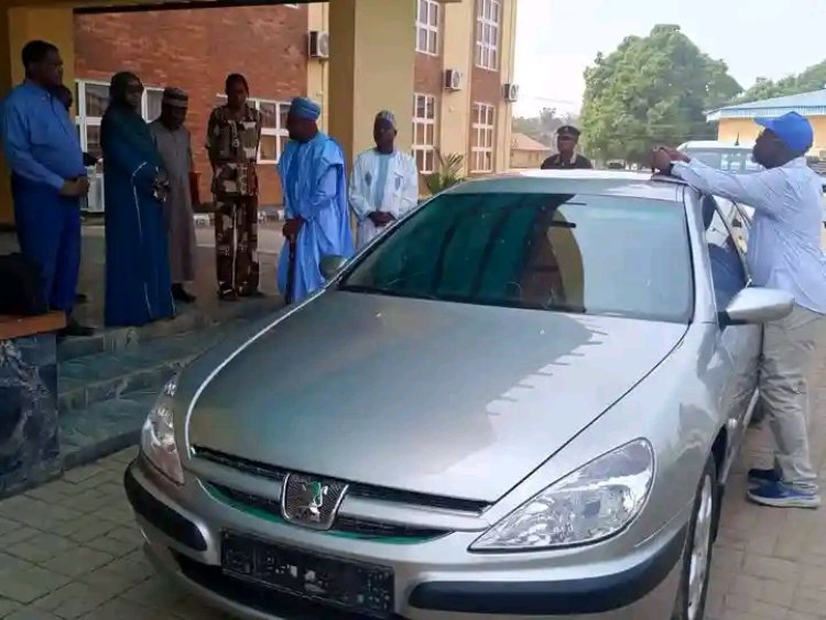 JACMEDGEO Center Receives Vehicle Donation from DVC (RIL)