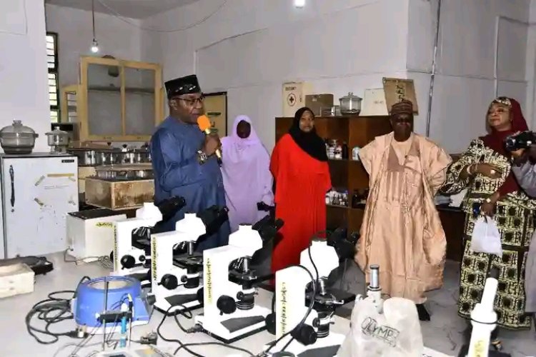 Taraba State University VC Visits ABU, Donates ₦500,000 to Botany Department