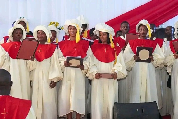Ritman University Spreads Joy and Reflection at 2025 Christmas Carol Service
