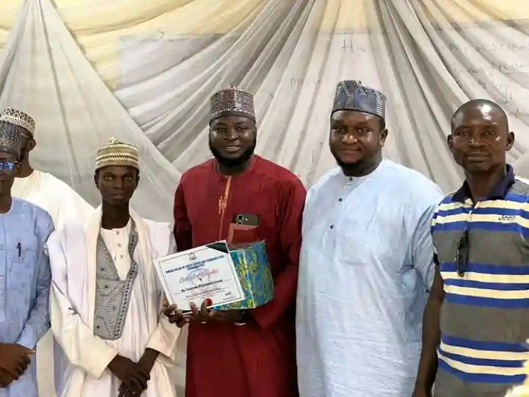Mohammed Danjuma Kusogi Honored as 2025 Staff of the Year at FAMSAS College of Health Science and Technology