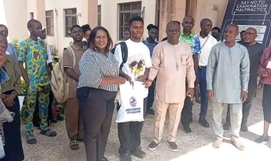 Lakem Support Foundation Donates Essential Food Supplies to FUNAAB Students