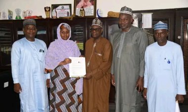 Modibbo Adama University Yola Medical Students Receive Continued Scholarship Support from Ngeagle Airline Chairman