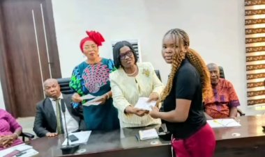 Ika Anglican Charity Foundation Awards Scholarships to Indigent Students at UNIDEL