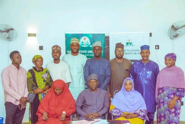 KASU Interfaith Students Association Presents Peace Initiative to Vice-Chancellor
