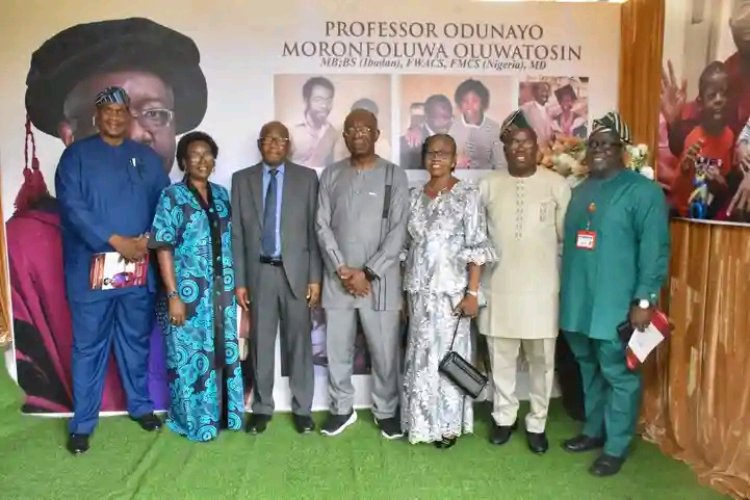 UI–UCH–COMUI Trio and Global Mentees Celebrate Plastic Surgery Icon Professor Odunayo Oluwatosin at 70