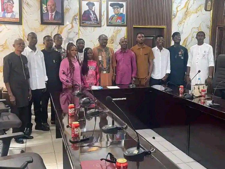 IAUE Student Union Government Holds Consultative Meeting with Pro-Chancellor on Student Welfare