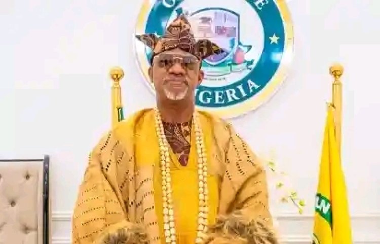 Ogun Students Commend Governor Abiodun as Late MAPOLY Best Graduate’s Family Receives ₦2.5 Million Award