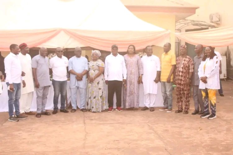 Federal University of Health Sciences, Otukpo Staff Honour Vice-Chancellor with Excellence Award