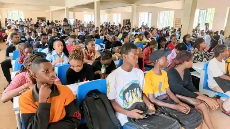 Develop Early Research Skills, Dr. Adjekuko Charges Undergraduates