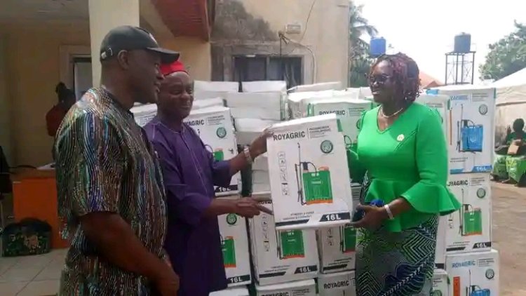 FMAFS Boosts Agricultural Innovation at UNIZIK with Donation of Knapsack Sprayers