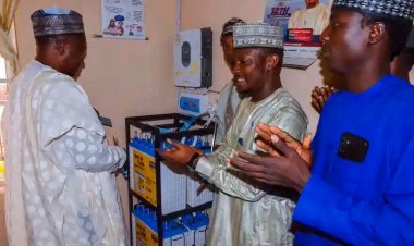 BUK Vice-Chancellor Commissions Solar Facility to Power 500-Capacity Study Hall