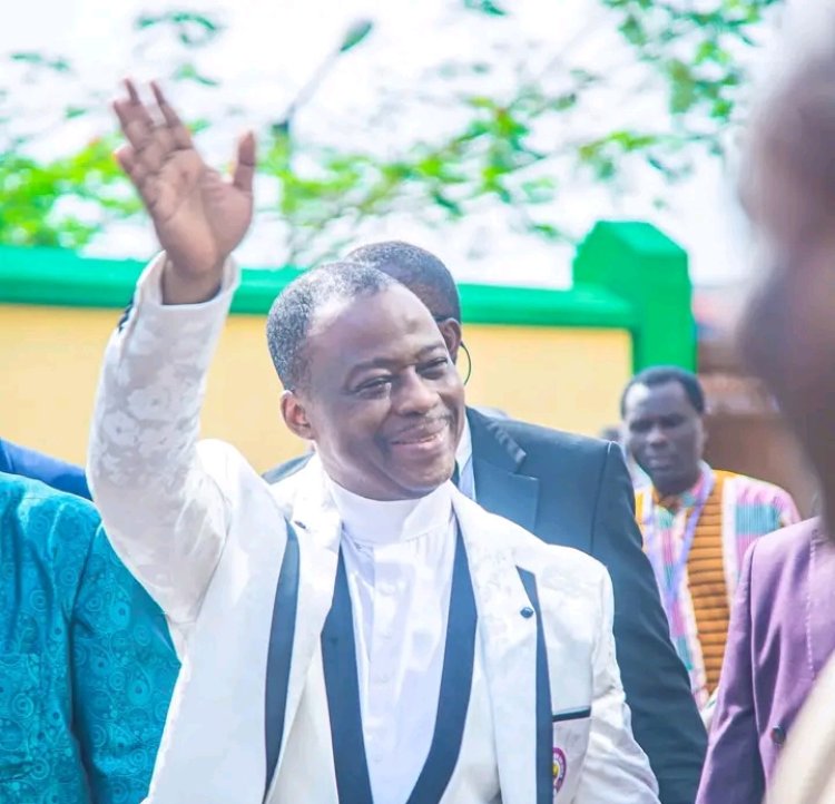 Dr. Daniel Olukoya Visits Mountain Top University, Commissions New Hostel and Inspires Community