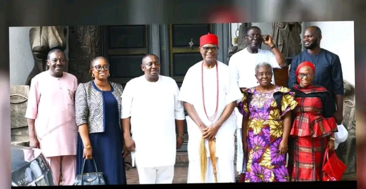 Obi of Onitsha Commends UNIZIK Vice-Chancellor, Highlights Relative Peace at University