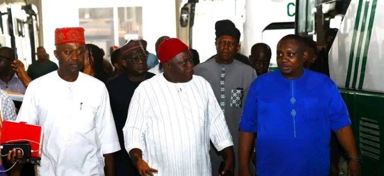 UNIZIK VC Tours Innoson Vehicle Manufacturing Company, Strengthens Industry Partnerships