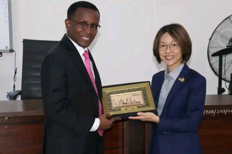 LASUCOM Set to "Jumpstart" Global Partnerships as Malaysian Education Delegation Visits