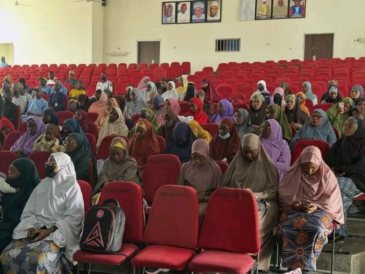Khalifa Isyaku Rabiu University, Kano Holds End-of-Month Prayers Through IIQS