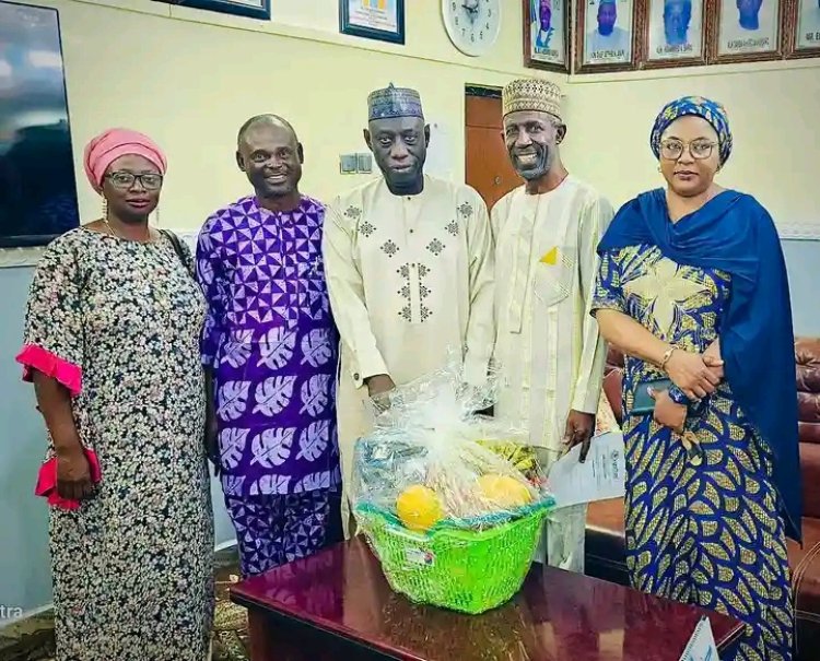 Christian Forum Presents Ramadan Goodwill Package to FUE Zaria Vice-Chancellor