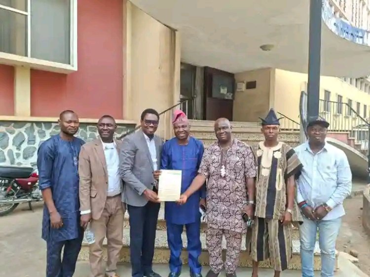 NUJ Correspondents’ Chapel Celebrates Dr. Sunday Saanu’s Appointment as FUOYE Communications Director