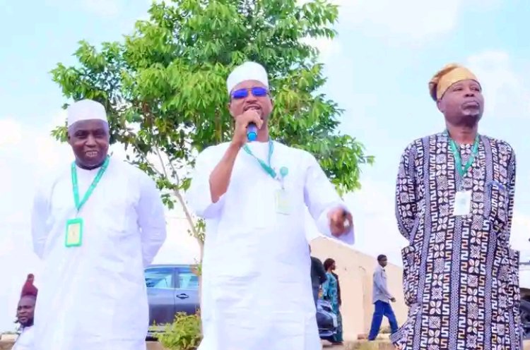 FULafia Vice-Chancellor Urges Patronage of Faculty of Agriculture Farm Produce