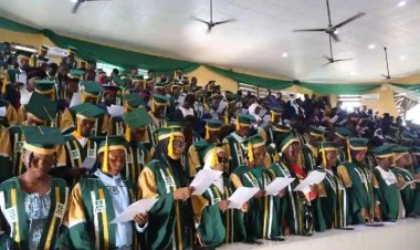 Federal Poly Ayede Matriculates 705 Students; Applauds FG for 20km Permanent Site Road Project