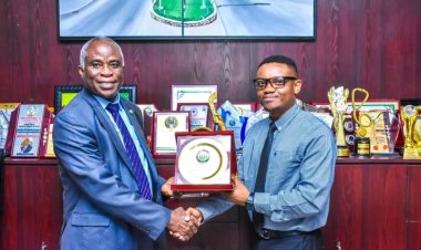 UCH CMD Honours Dentist Asika Chukwuma for Contribution to Palliative Care Dental Services