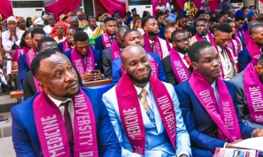 University of Ibadan College of Medicine Inducts New Doctors, Dentists