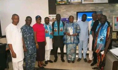 UNIJOS and UJAA Global Confer Distinguished Alumni Award on Benue SSG, Barr. Serumun Deborah Aber