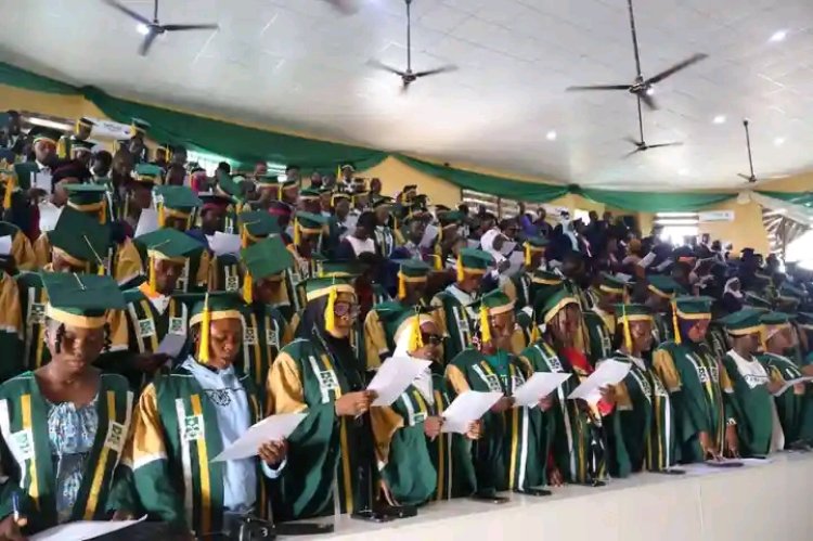 Federal Poly Ayede Matriculates 705 Students; Applauds FG for 20km Permanent Site Road Project