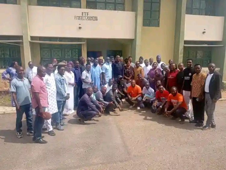 FUEP Vice-Chancellor Tasks New Alumni Executives on Grants and Institutional Impact