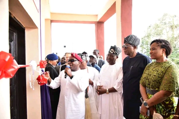 Akure Community Donates Medical Laboratories, Student Hostel to FUTA College of Medicine