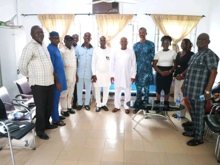 FCE(T) Obudu Witnesses Leadership Transition in Works Department as Effagwu Takes Over