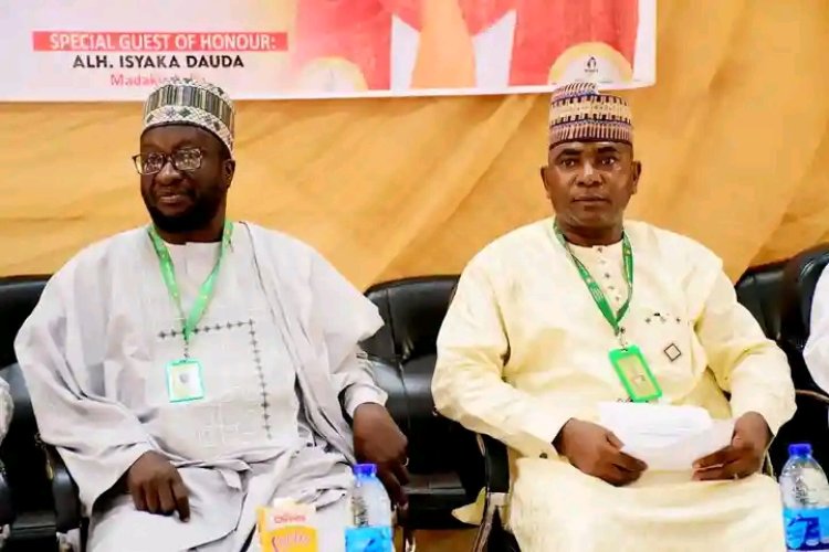 FULafia Vice-Chancellor Commends Outgoing Bursar for Exemplary Service