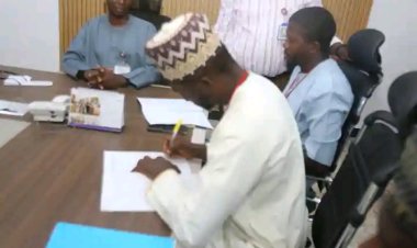 IBB University Lapai Vice-Chancellor, Prof. Mohammed Hadi Sulaiman, Congratulates Farmer Governor Mohammed Umaru Bago on Three Years of Excellence