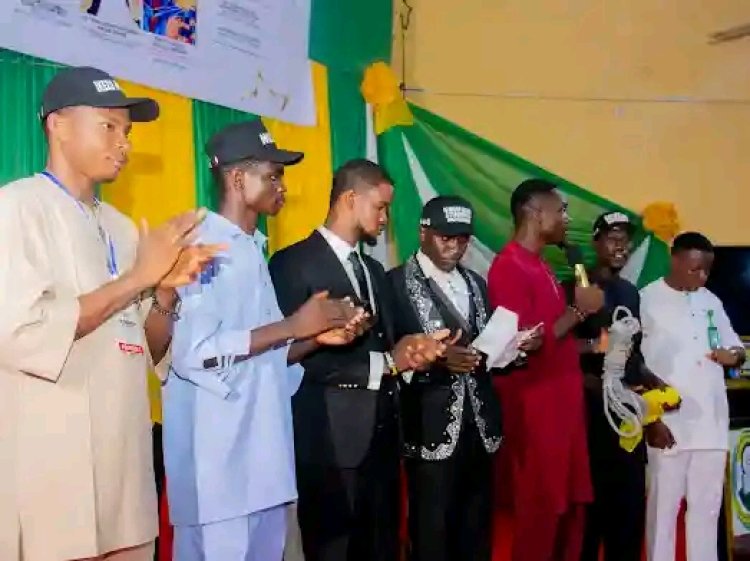 NELFUND Beneficiaries in Anambra Donate ₦10.7m for President Tinubu’s 2027 Interest Form
