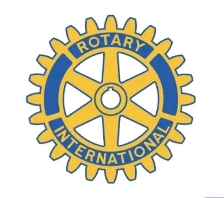 Rotary Club Awards DEWEF Scholarships to TASFUED Students