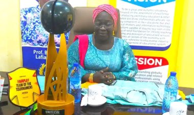 LASUED Giants Present UNITECOL Cup Trophy to University Management, Receive Cash Rewards